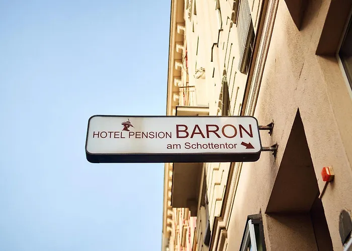 Pension Baron Am SchottentorHostal